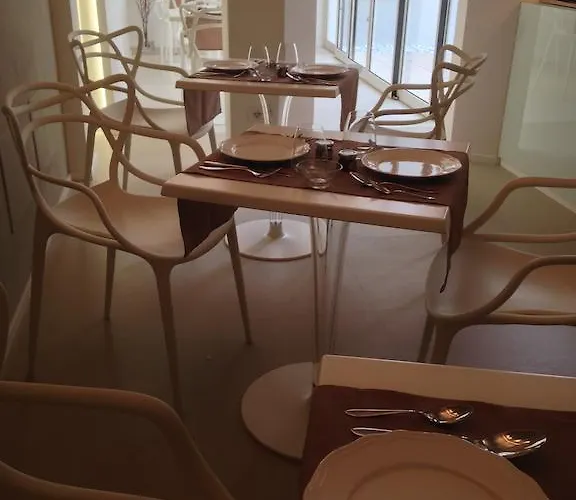 Borgoleoni 18 - Room&breakfast