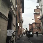 Borgoleoni 18 - And Breakfast Ferrara