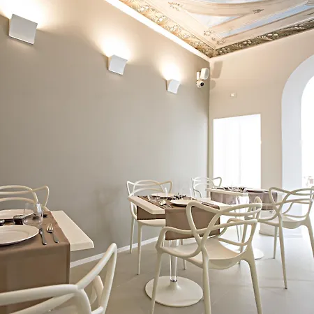 Borgoleoni 18 - And Breakfast フェラーラ