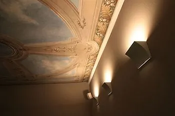 Borgoleoni 18 - And Breakfast 2* فيرّارا