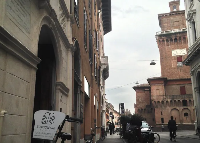 Borgoleoni 18 - And Breakfast Ferrara